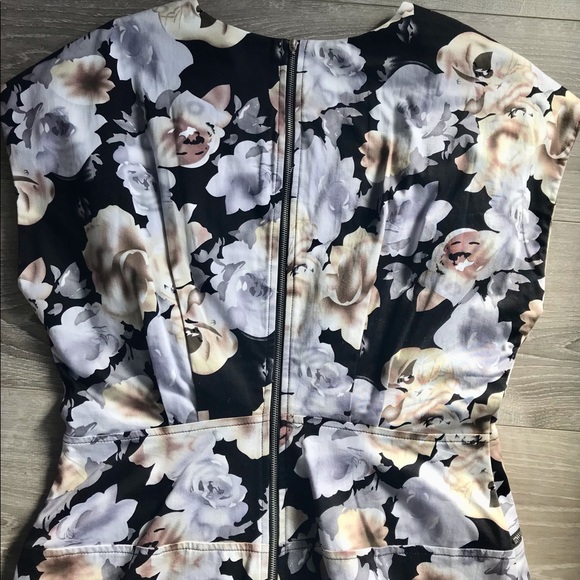 Ark & Co Structured Mini Dress - Picture 2 of 7